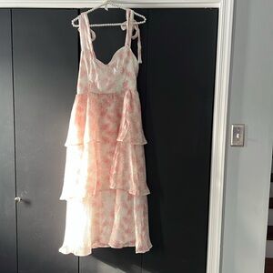 Lulus pink floral maxi dress
